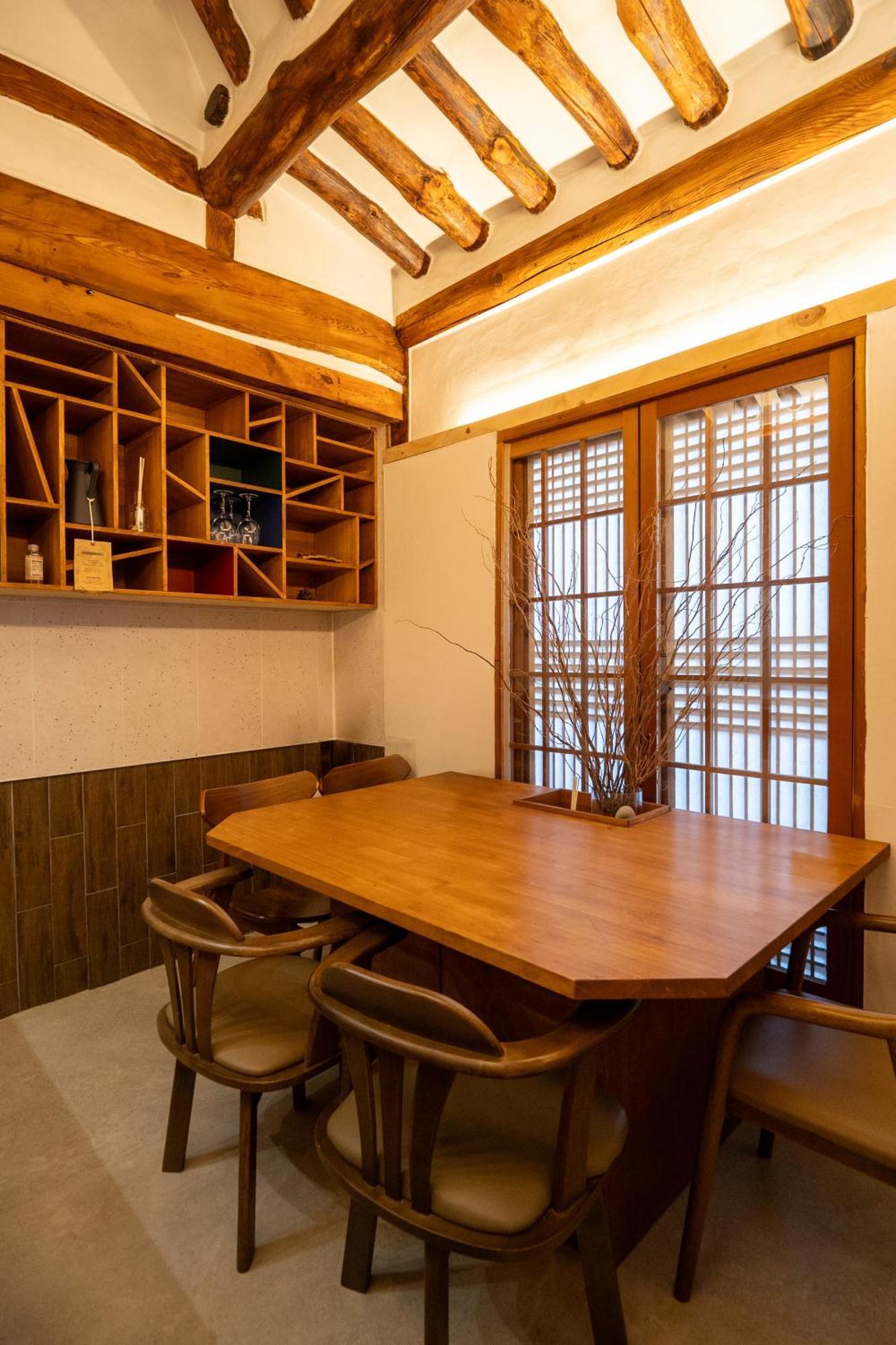 Hotel Awik Hanok Seoul