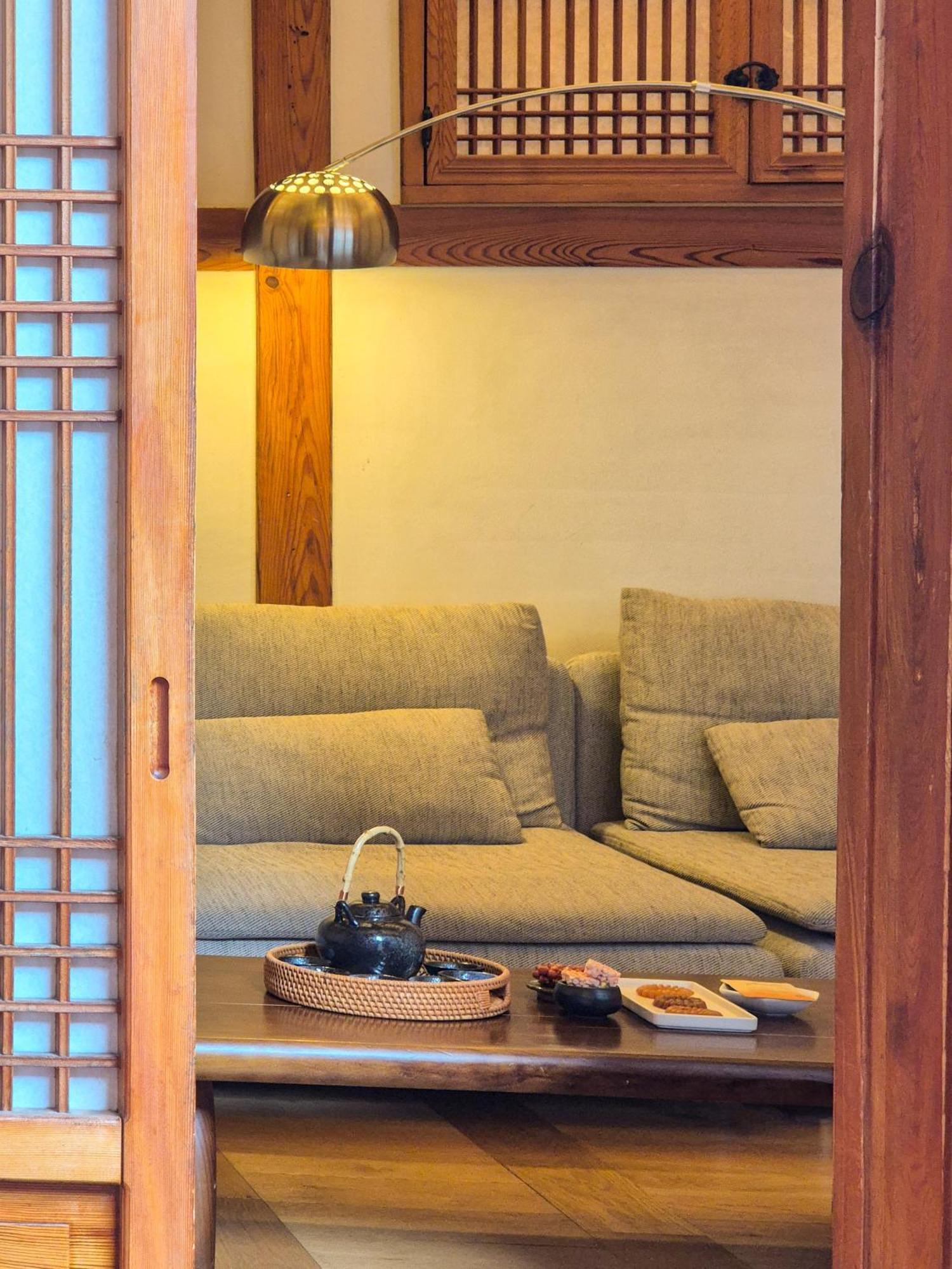 Hotel Awik Hanok Seoul